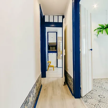 Your Second In Chiado Lissabon