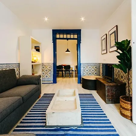 Your Second In Chiado * Lisboa